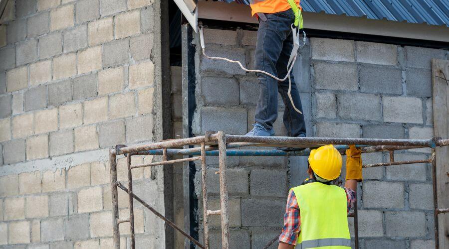 Expert Emergency Roof Repairs services in Rainelle, WV